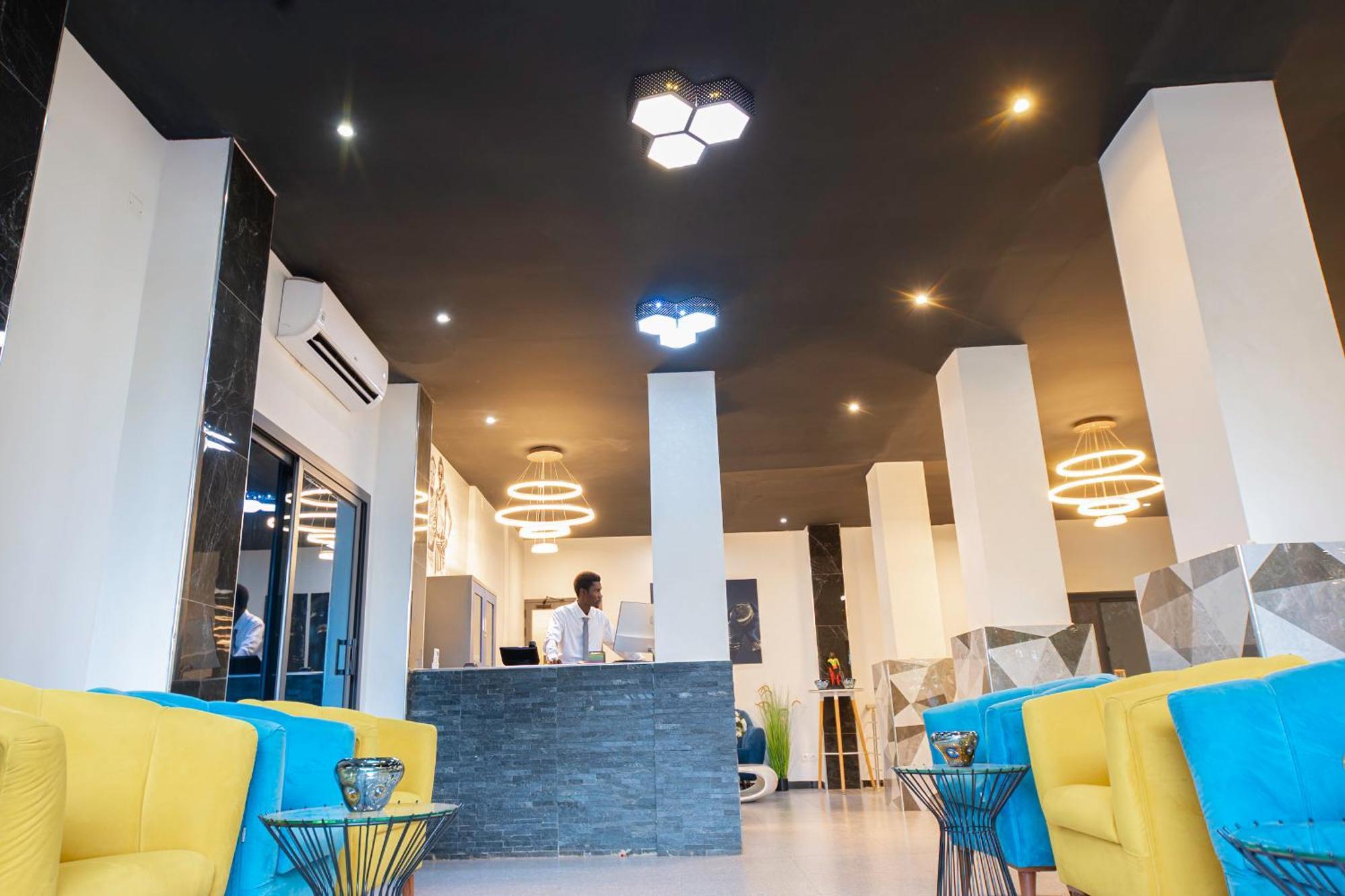 Sosuite Saly Portudal Exterior photo
